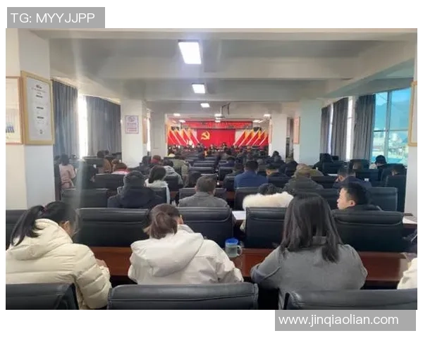 2025我国公路自行车职业联赛暨“环云南”公路自行车赛楚雄开赛